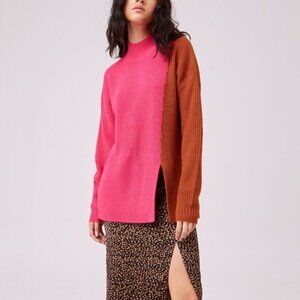 The Fifth Label NWT Fiction Knit Sweater M Colorblock Tan Pink‎ Mock Neck Bold